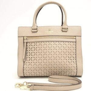 KATE SPADE NEW YORK PERRI LANE MEDIUM SATCHEL IN TAUPE COLOR IN PEBBLE LEATHER